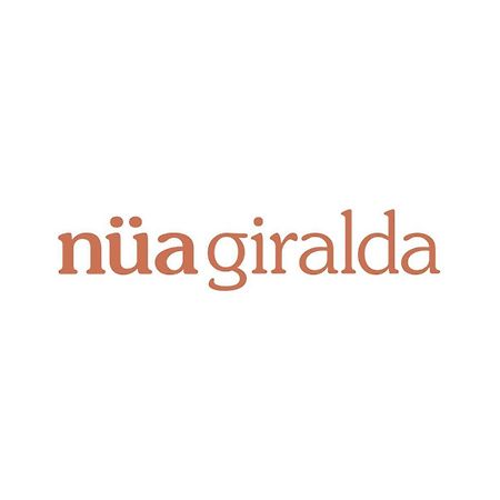 Отель Nuea Giralda Севилья Экстерьер фото