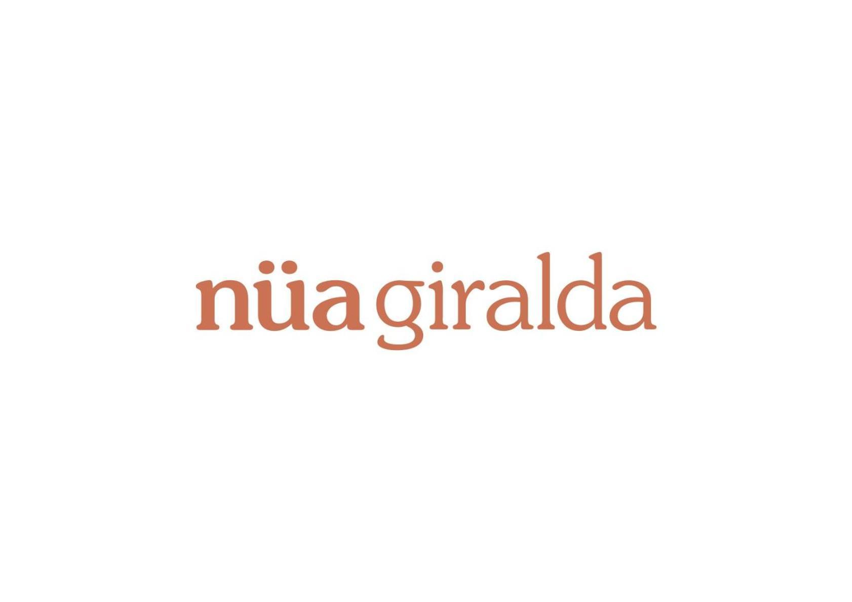 Отель Nuea Giralda Севилья Экстерьер фото